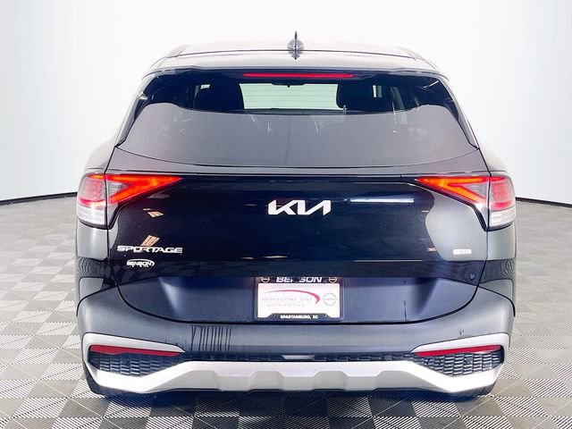 Used 2024 Kia Sportage LX FWD image 7