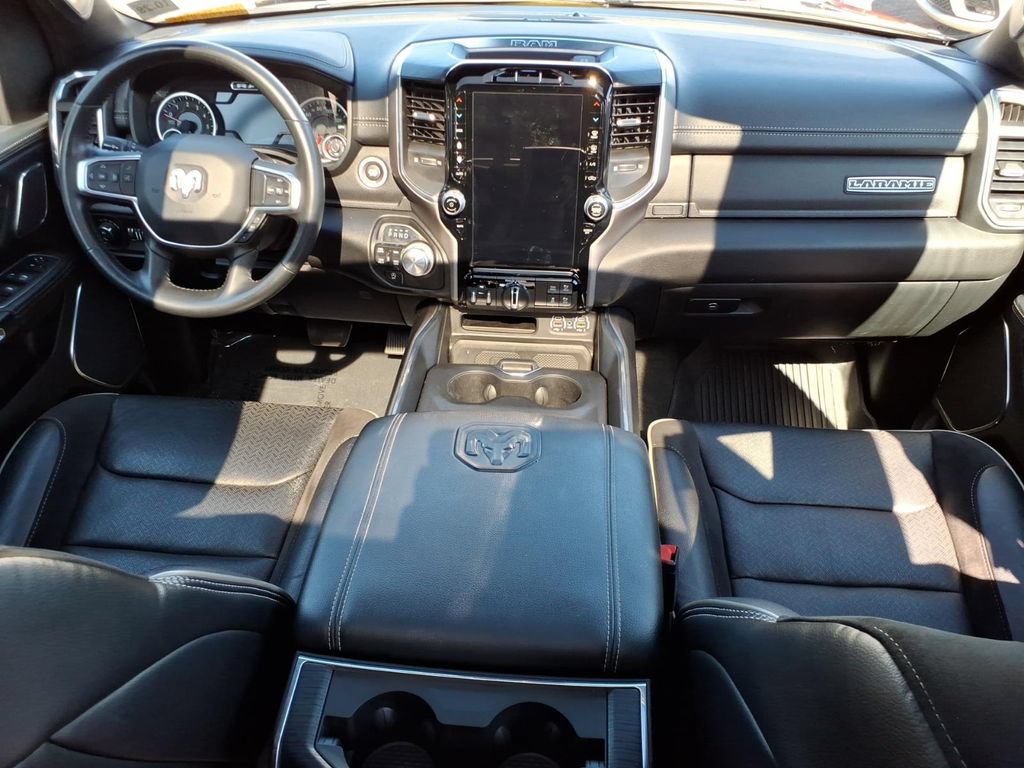 Used 2024 RAM 1500 Laramie AWD/4WD image 17