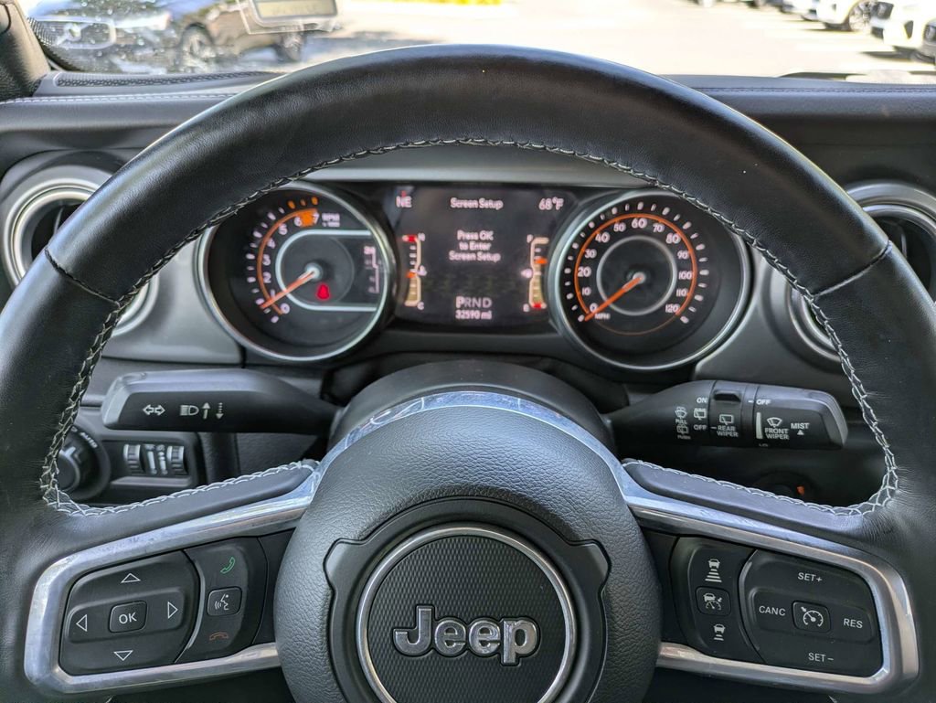 Used 2021 Jeep Wrangler Unlimited Sahara AWD/4WD image 40
