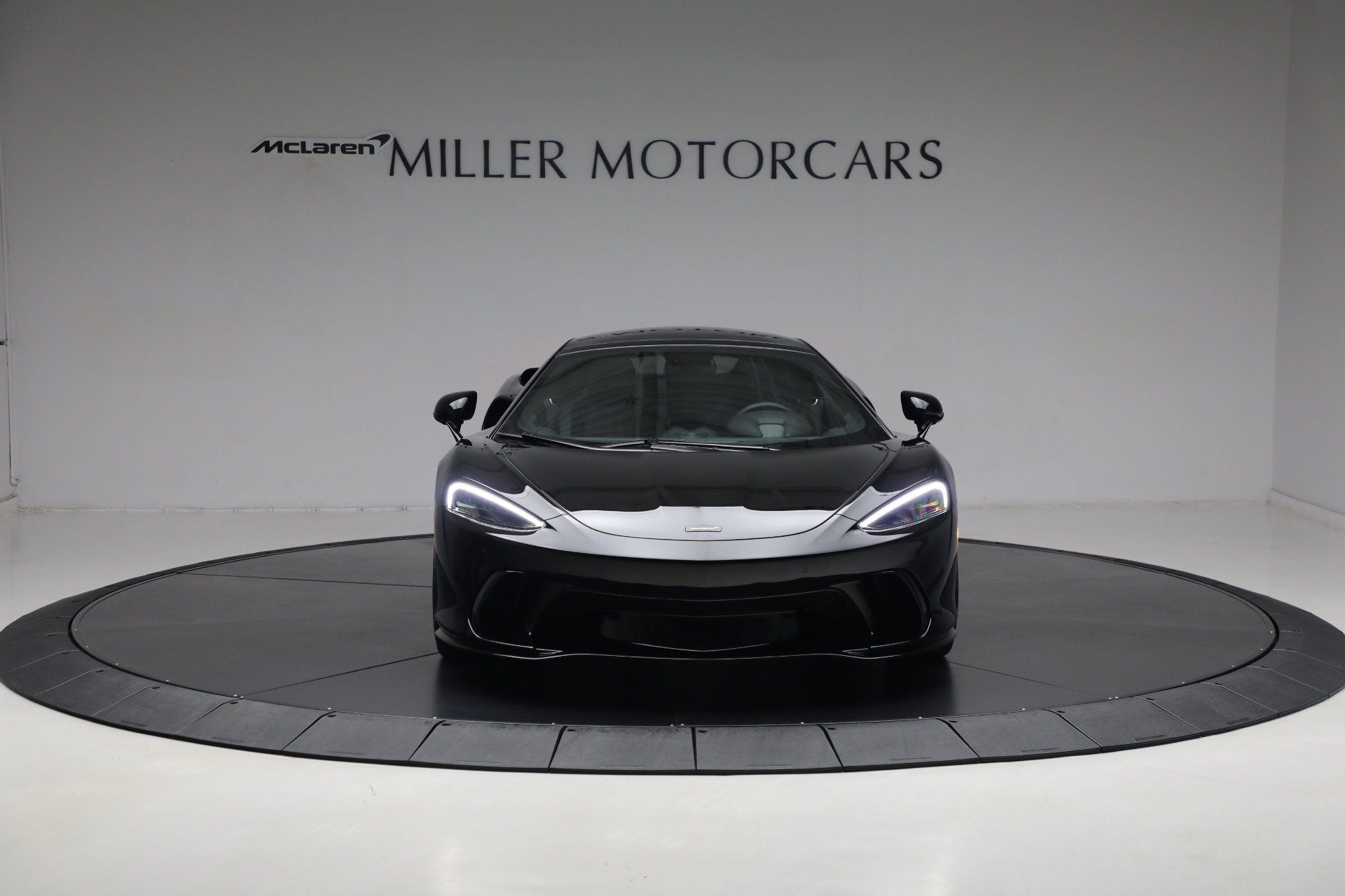 Used 2025 McLaren GTS RWD image 12