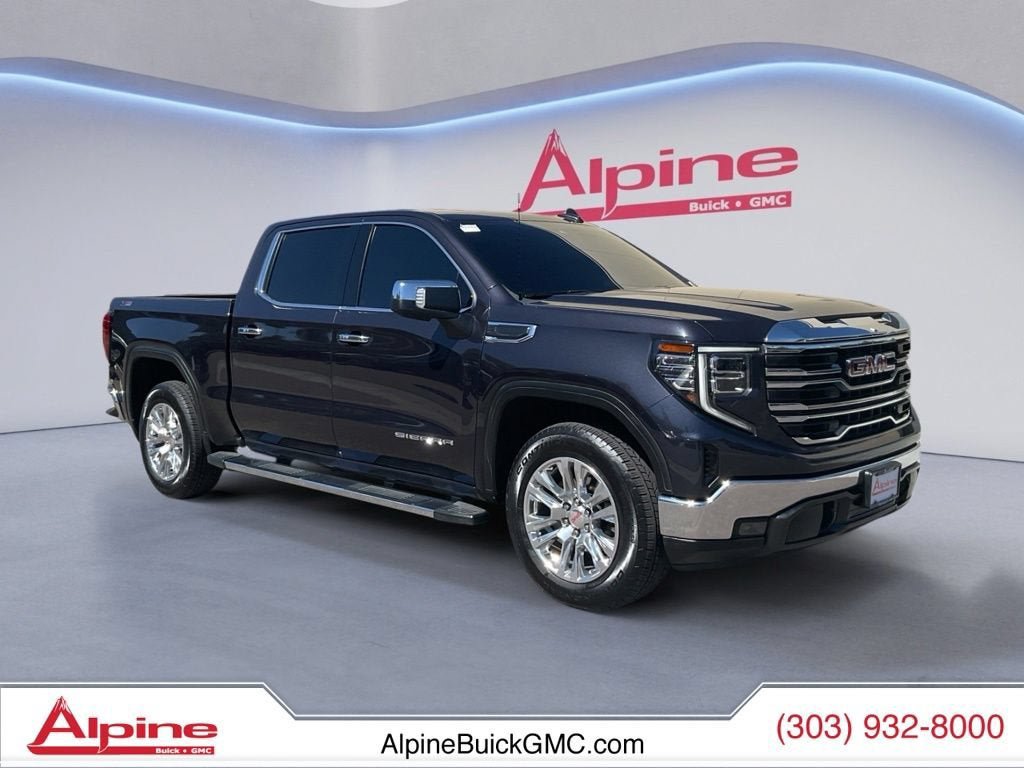 Used 2023 GMC Sierra 1500 SLT w/ SLT Premium Package AWD/4WD image 7