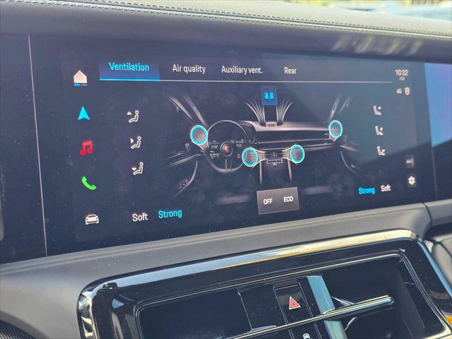 Used 2026 Porsche Panamera RWD image 30