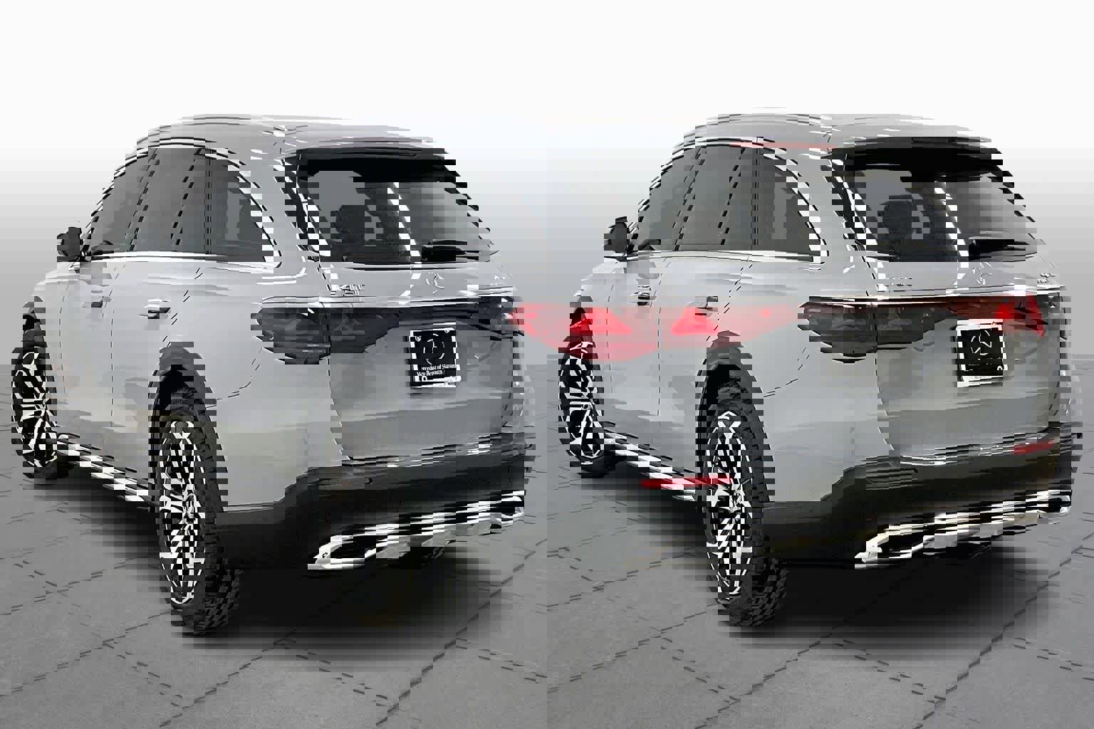 New 2026 Mercedes-Benz E 450 4MATIC All-Terrain Wagon image 12