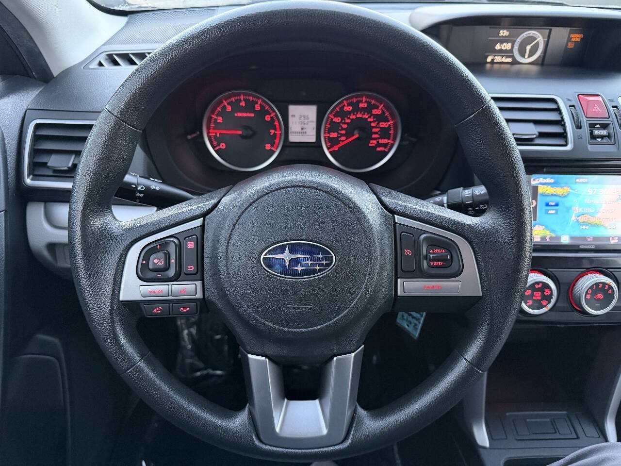 Used 2017 Subaru Forester 2.5i AWD/4WD image 17