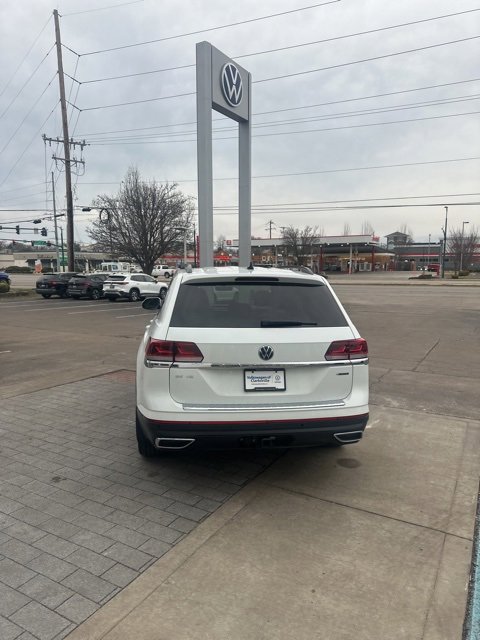 Used 2023 Volkswagen Atlas SE w/ Panoramic Sunroof Package image 14