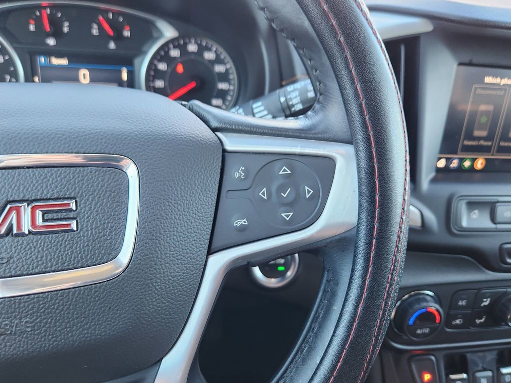 Used 2020 GMC Terrain SLE w/ Driver Convenience Package image 27