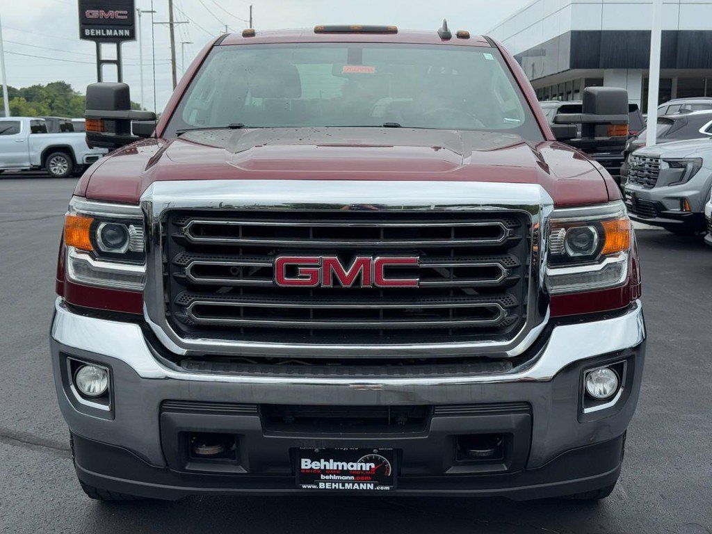 Used 2017 GMC Sierra 2500 SLE w/ HD SLE Preferred Plus Package AWD/4WD image 12
