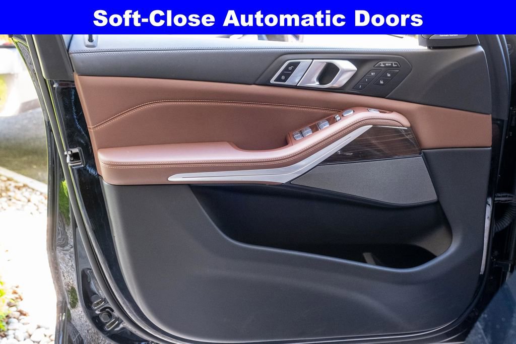Used 2024 BMW X7 xDrive40i w/ Executive Package AWD/4WD image 12