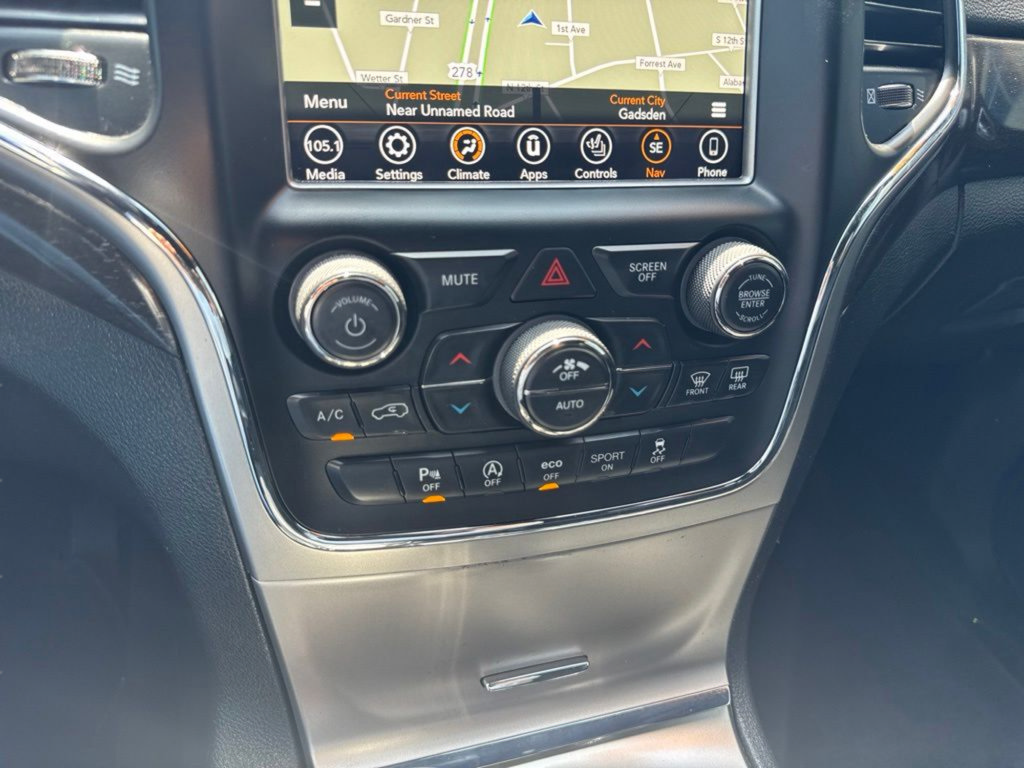 Used 2018 Jeep Grand Cherokee Laredo RWD image 13