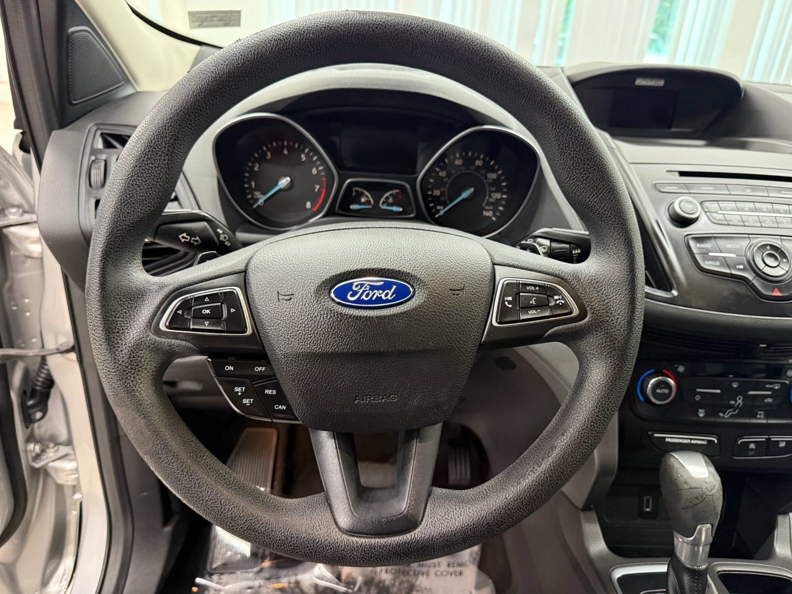 Used 2017 Ford Escape SE FWD image 30