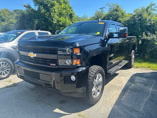 Used 2019 Chevrolet Silverado 2500 LTZ w/ Duramax Plus Package AWD/4WD image 4