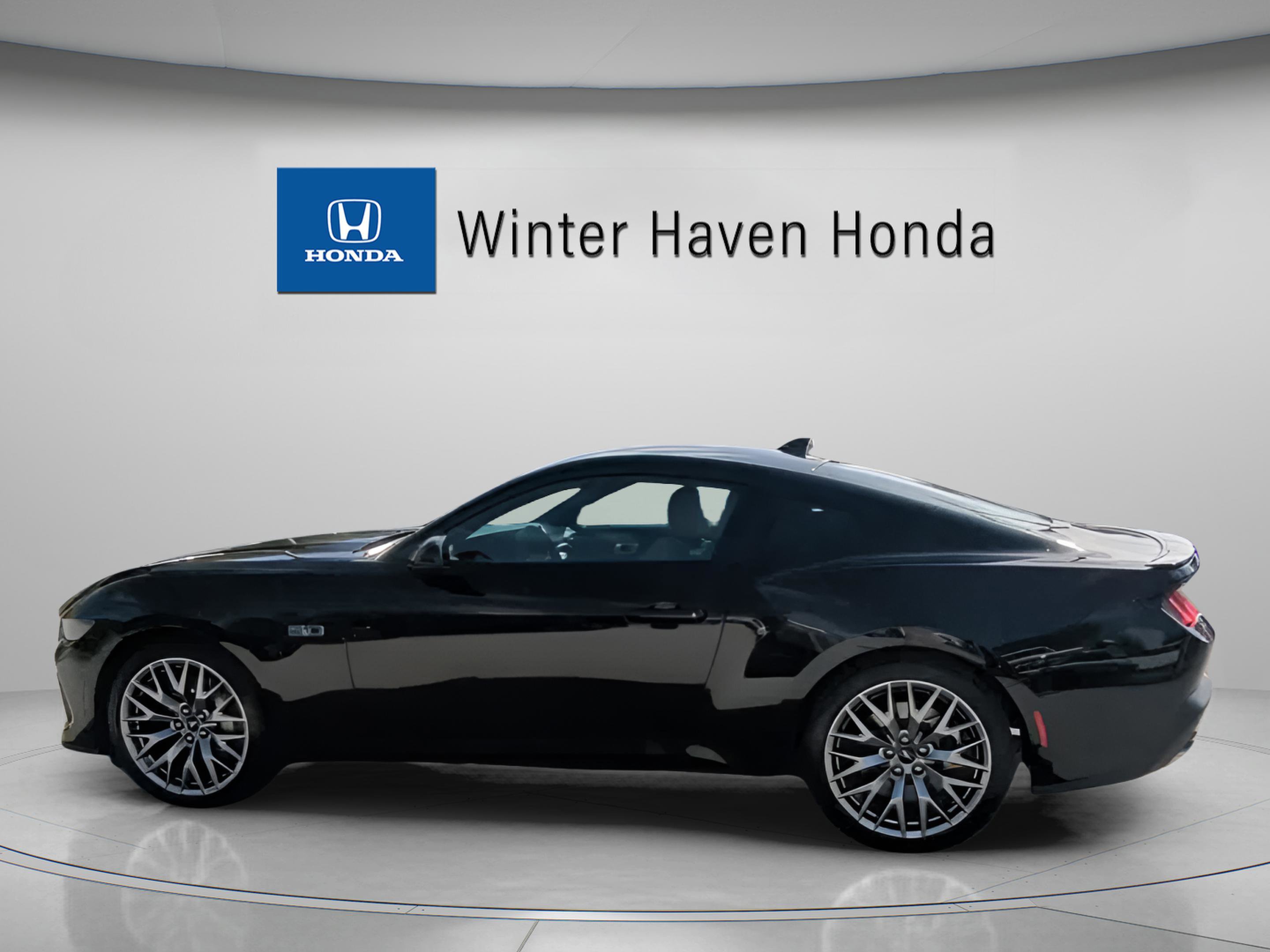 Used 2025 Ford Mustang GT Premium image 18