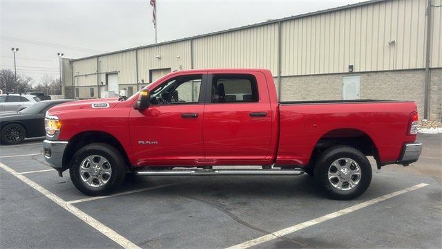 Used 2024 RAM 2500 Big Horn w/ Bed Utility Group image 7