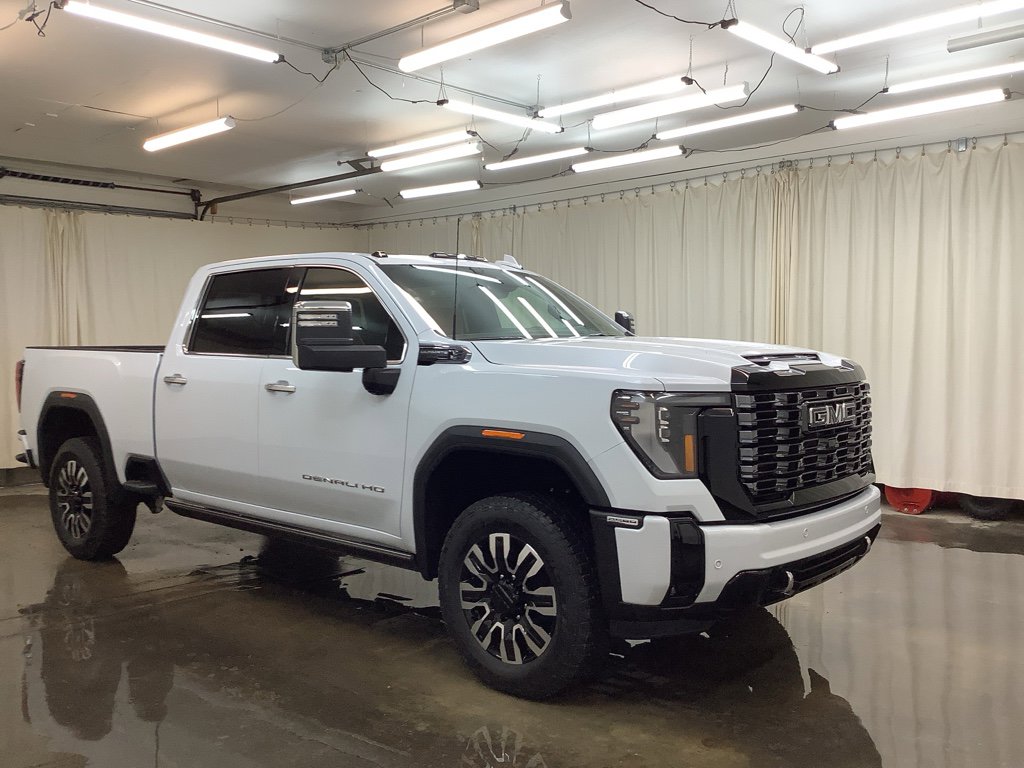 New 2026 GMC Sierra 2500 Denali Ultimate image 4