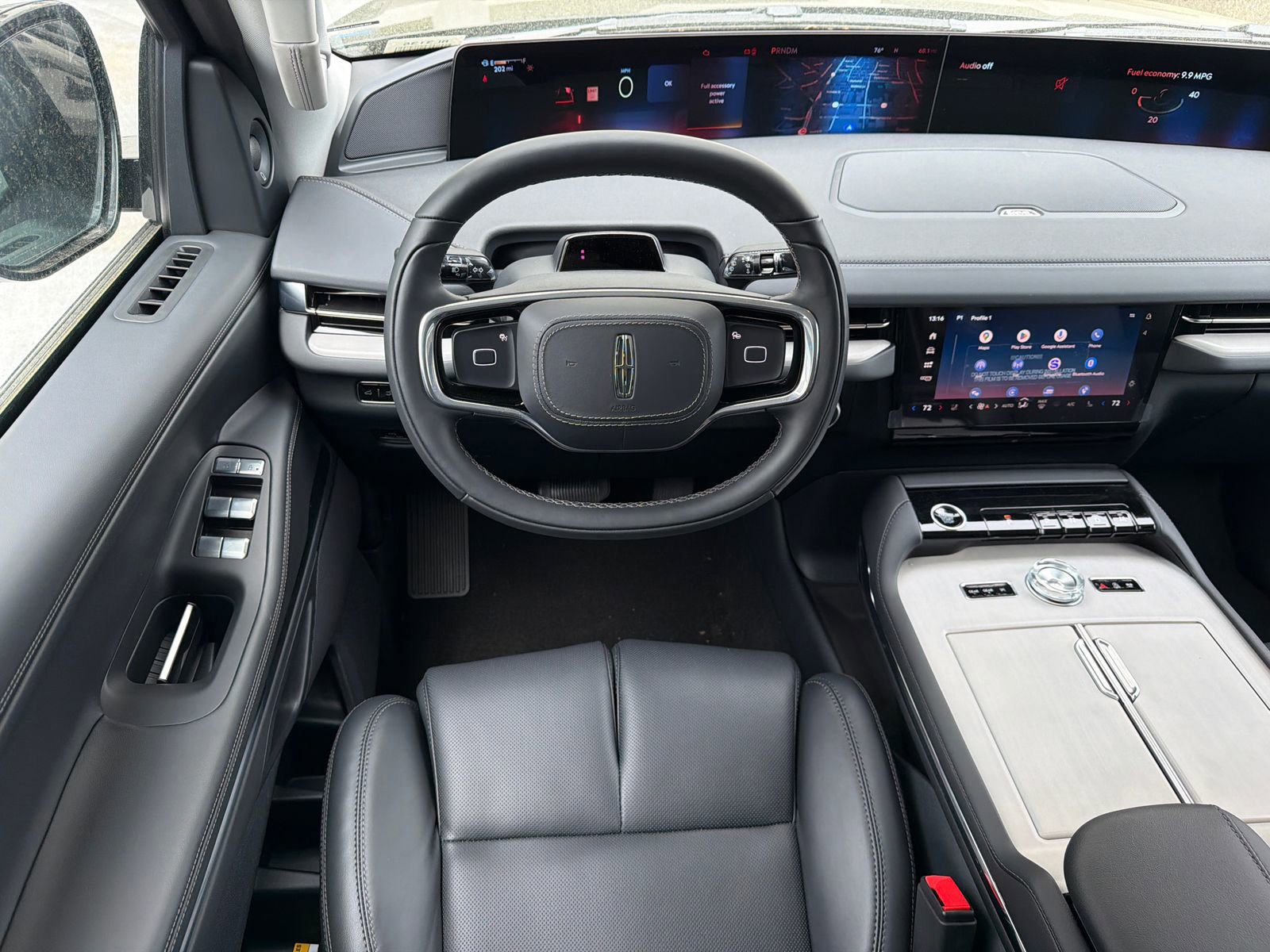 New 2026 Lincoln Navigator L Premier image 21