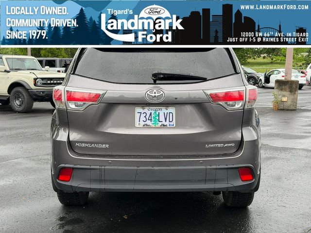 Used 2016 Toyota Highlander Limited AWD/4WD image 4