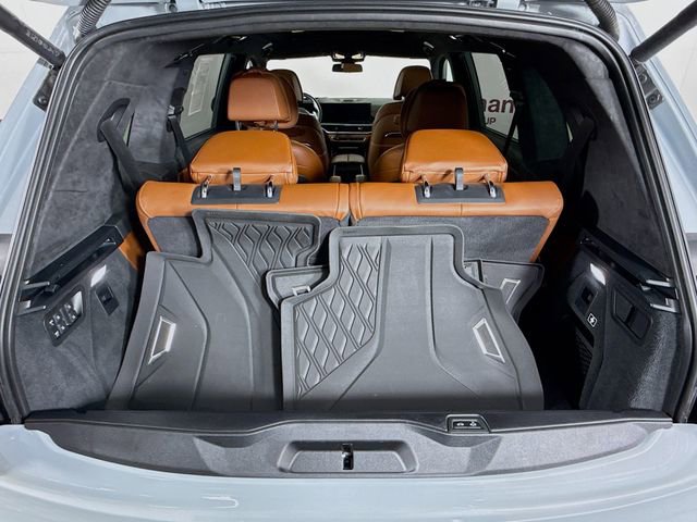 Used 2024 BMW X7 M60i w/ Executive Package AWD/4WD image 28
