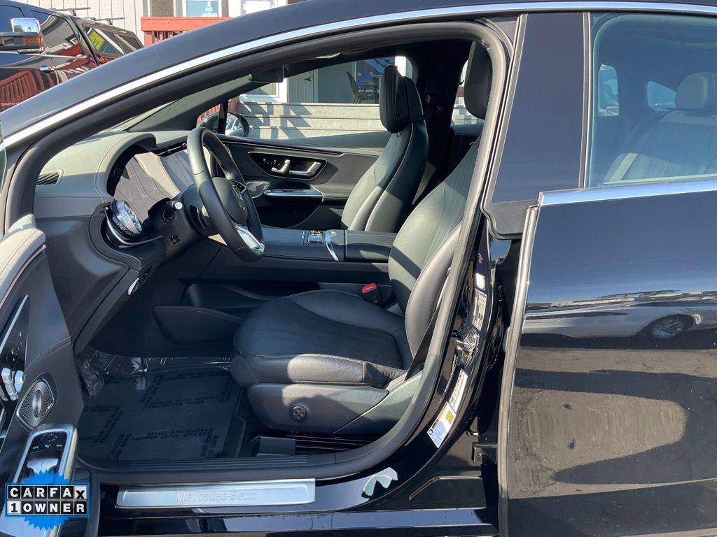 Used 2024 Mercedes-Benz EQE 500 4MATIC Sedan w/ AMG Line Exterior Package image 15