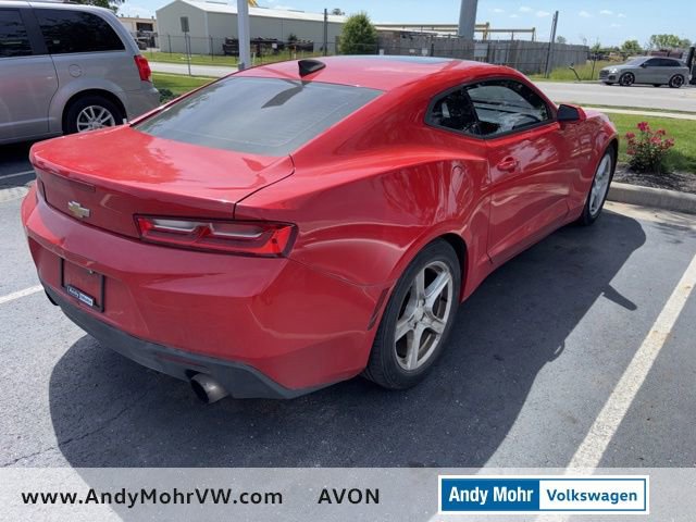Used 2017 Chevrolet Camaro LT RWD image 4