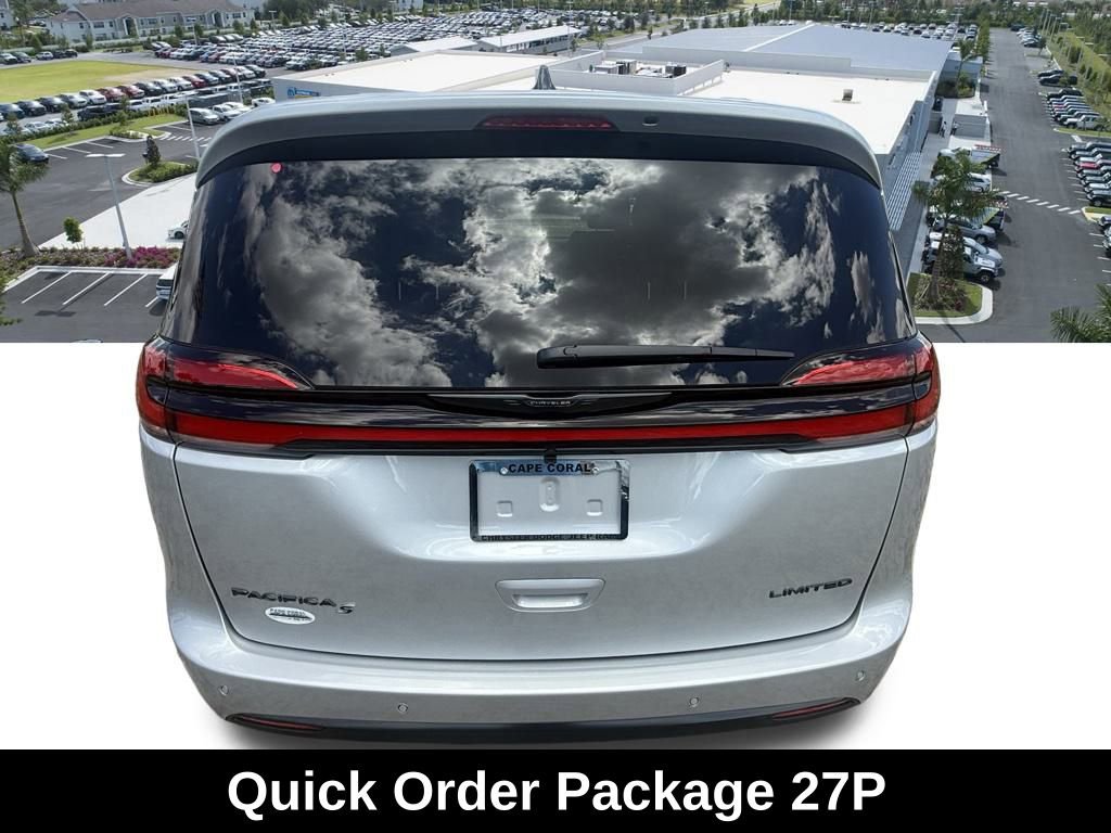 New 2026 Chrysler Pacifica Limited w/ S Appearance Package image 6