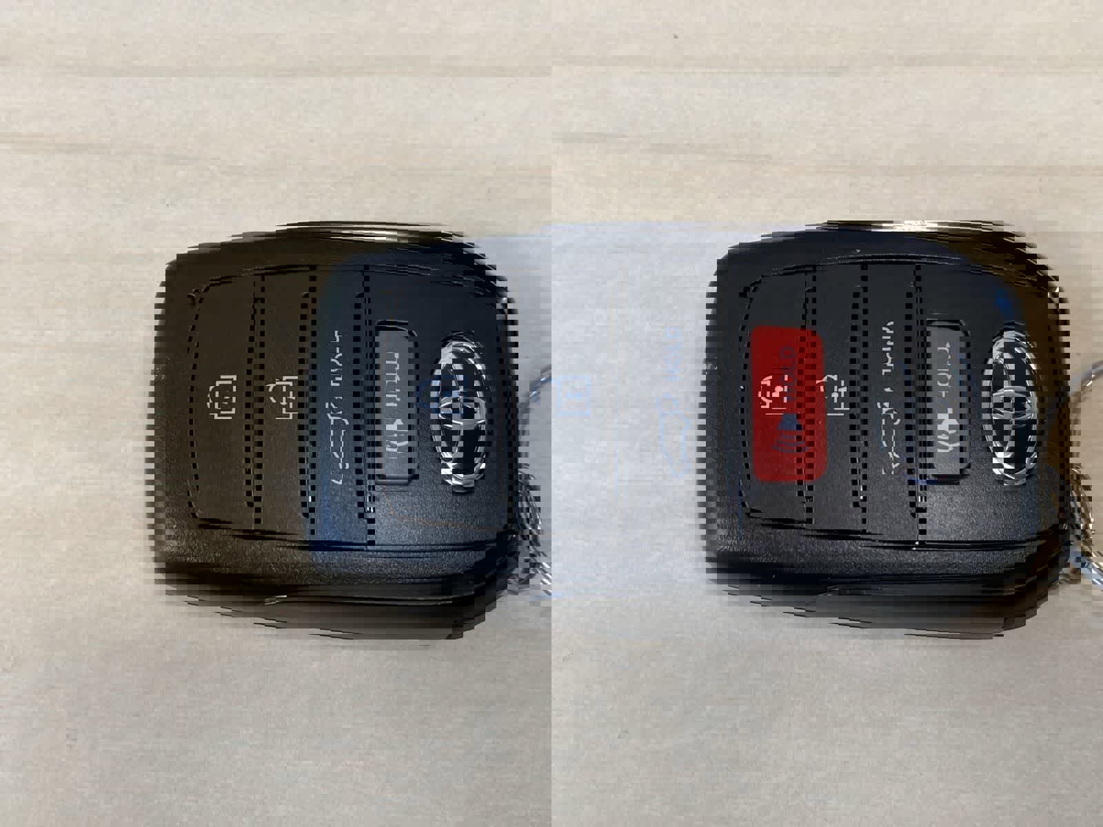 Certified 2025 Toyota Highlander Platinum image 33