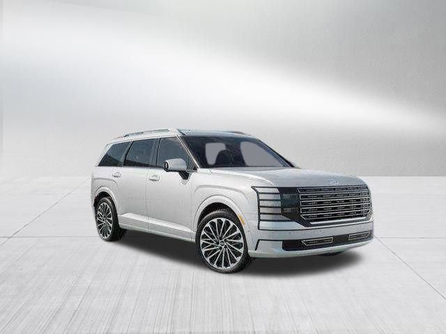 New 2026 Hyundai Palisade Calligraphy FWD image 2