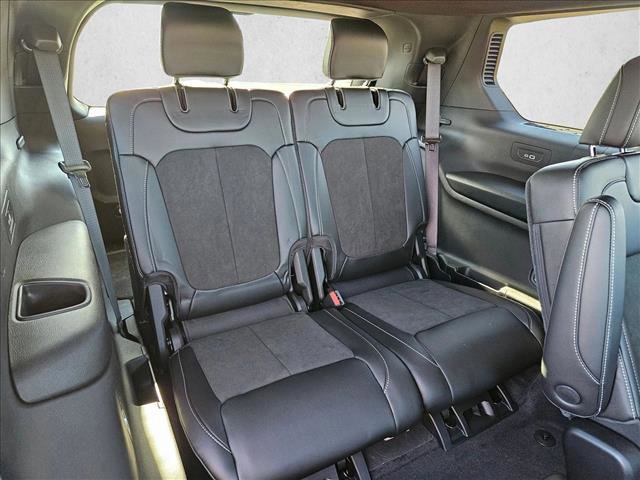 New 2025 Jeep Grand Cherokee L Altitude image 16