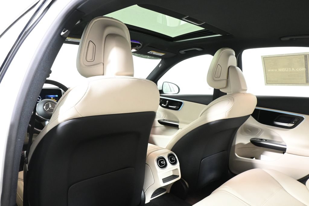 Certified 2023 Mercedes-Benz C 300 4MATIC Sedan image 28