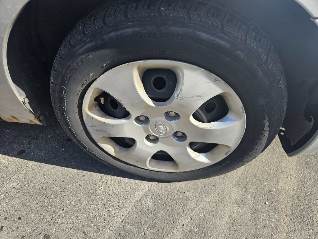 Used 2007 Kia Spectra EX FWD image 22