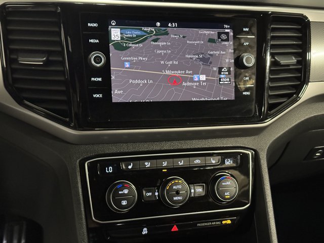 Used 2020 Volkswagen Atlas Cross Sport SEL R-Line FWD image 8