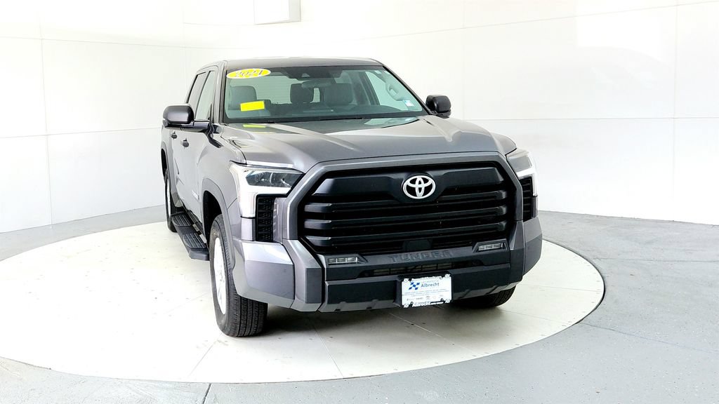 Used 2024 Toyota Tundra SR5 w/ SR5 Convenience Package AWD/4WD image 2