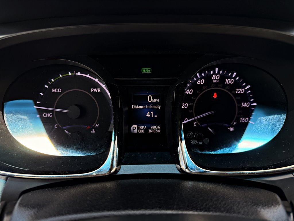 Used 2013 Toyota Avalon Limited FWD image 13