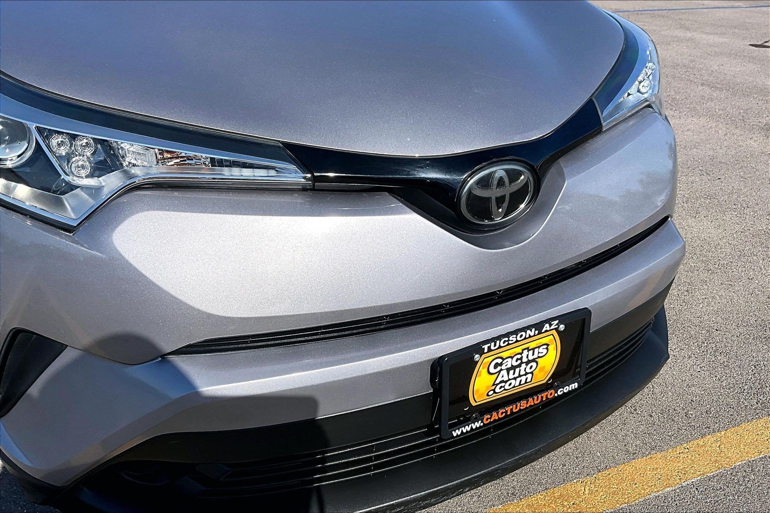 Used 2018 Toyota C-HR XLE FWD image 26