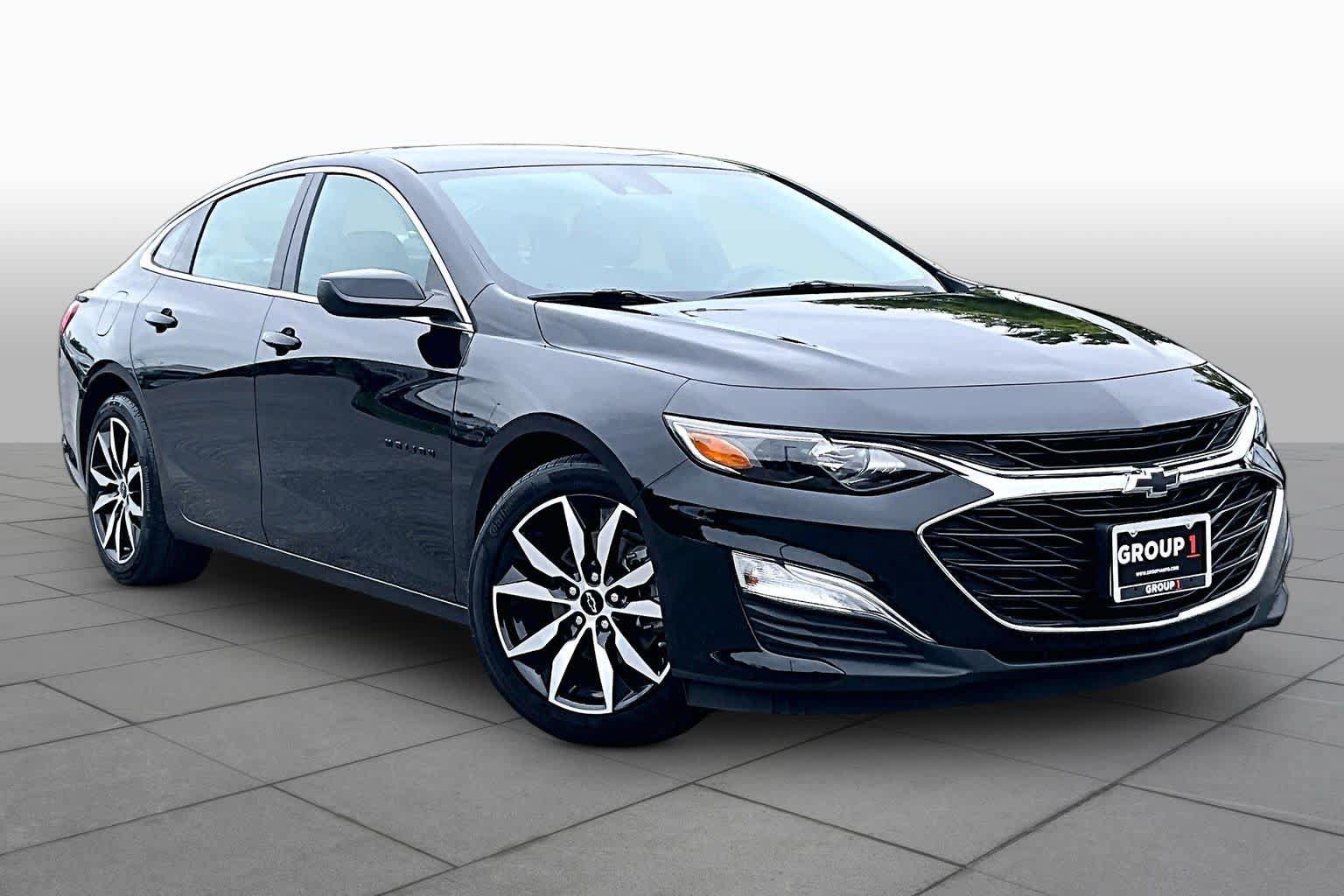 Used 2023 Chevrolet Malibu RS FWD image 3