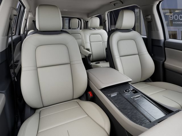 New 2027 Lincoln Aviator 2WD image 10