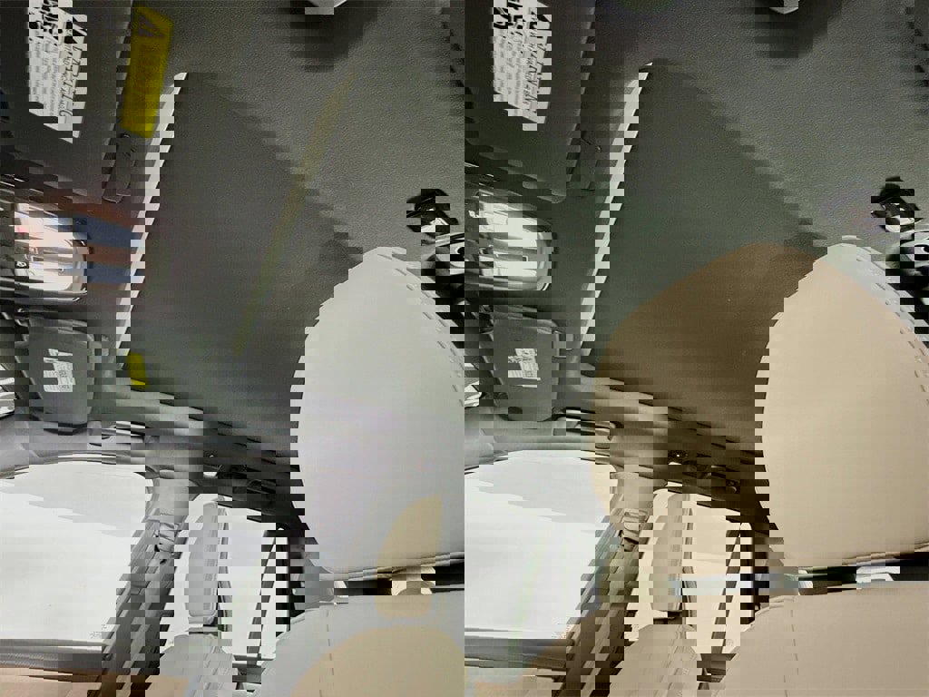 Certified 2026 Volvo XC90 B6 Core image 22