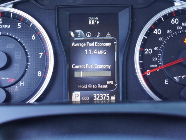 Used 2015 Toyota Camry XSE FWD image 20