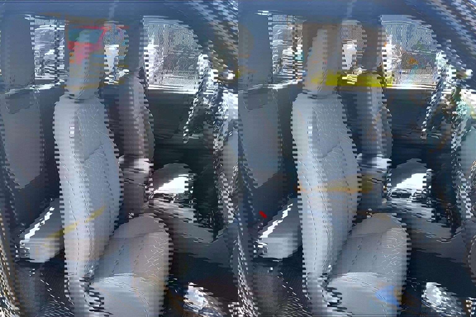 Used 2018 Toyota Tacoma TRD Sport image 9