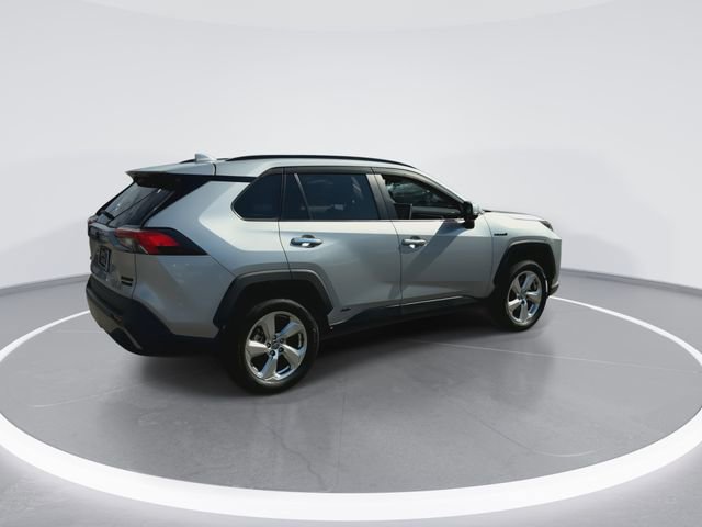 Used 2020 Toyota RAV4 Limited image 8