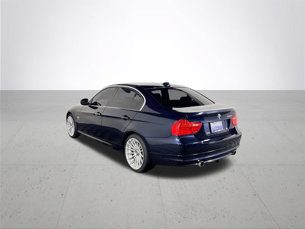 Used 2010 BMW 335i xDrive Sedan AWD/4WD image 8