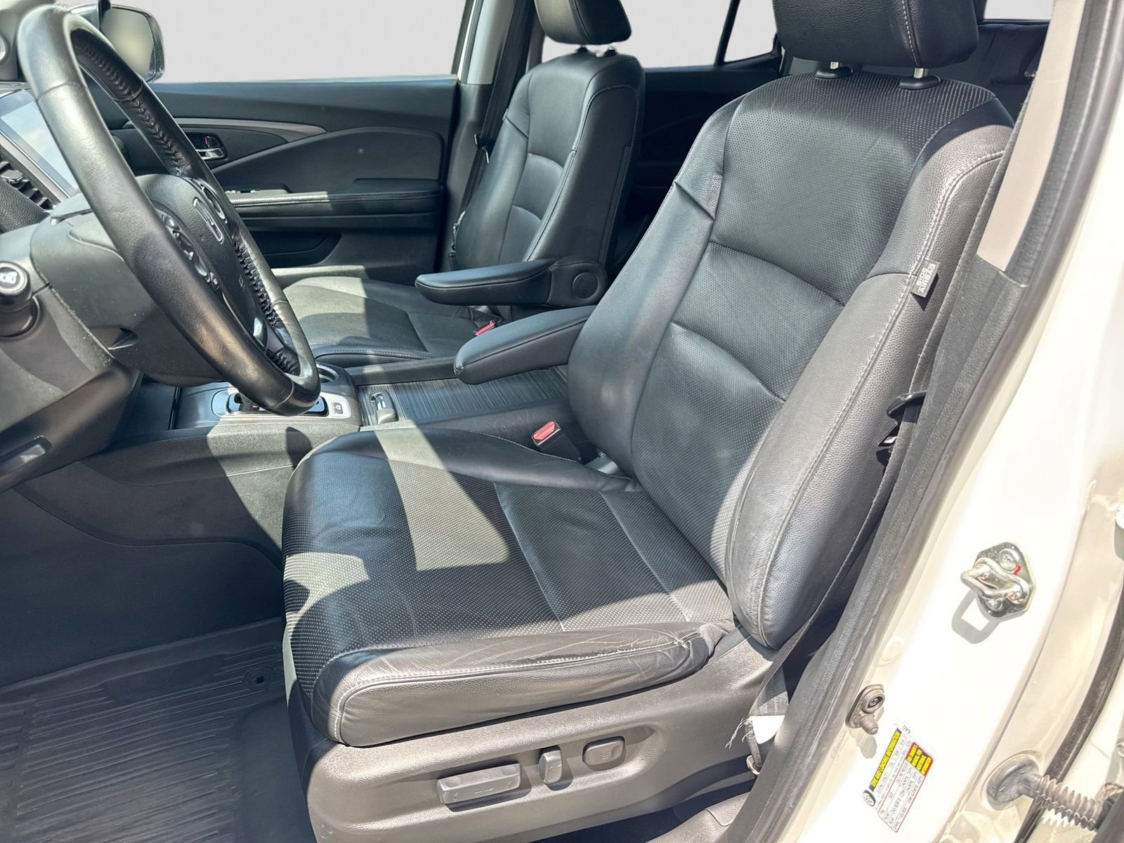Used 2017 Honda Ridgeline RTL-T image 15