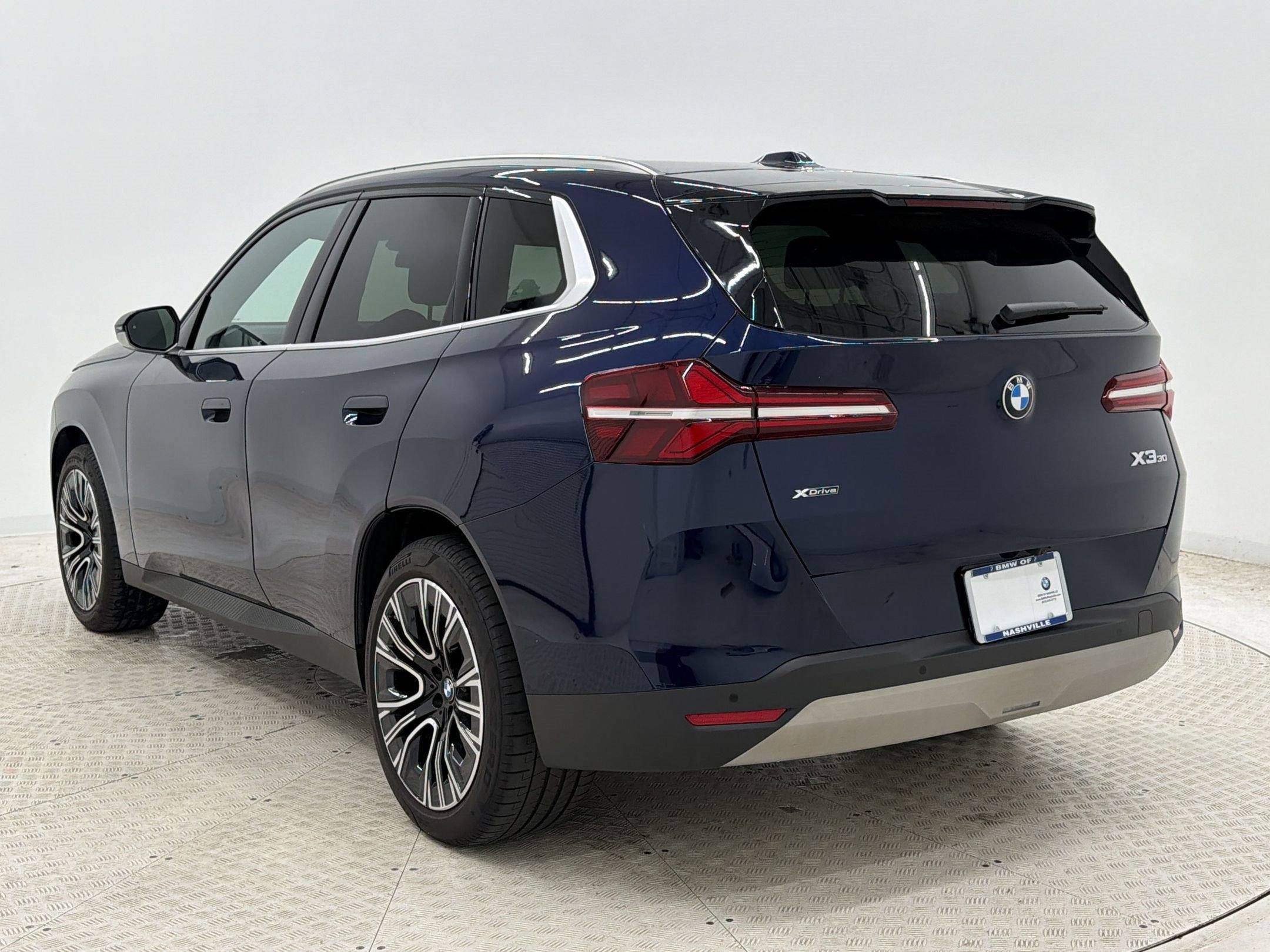 Used 2026 BMW X3 xDrive30i w/ Convenience Package AWD/4WD image 3