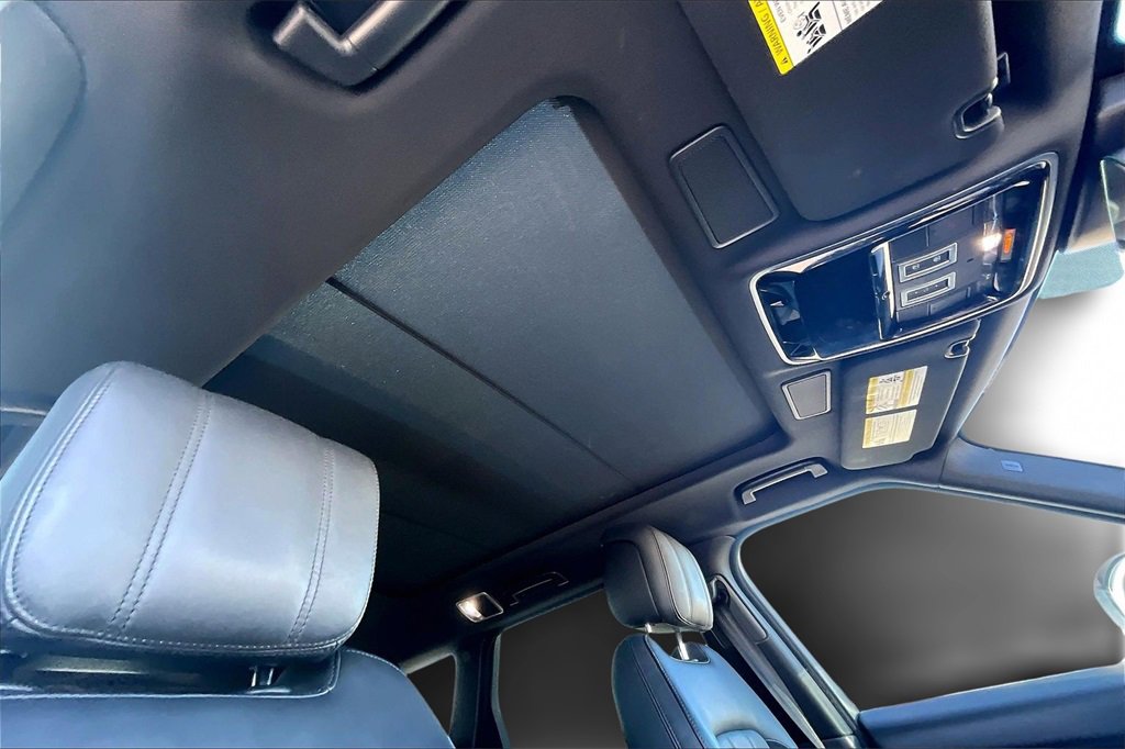 Used 2021 Land Rover Range Rover Sport HST image 17