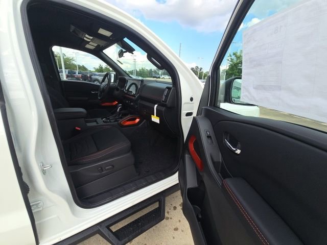 New 2025 Nissan Frontier PRO-4X image 14