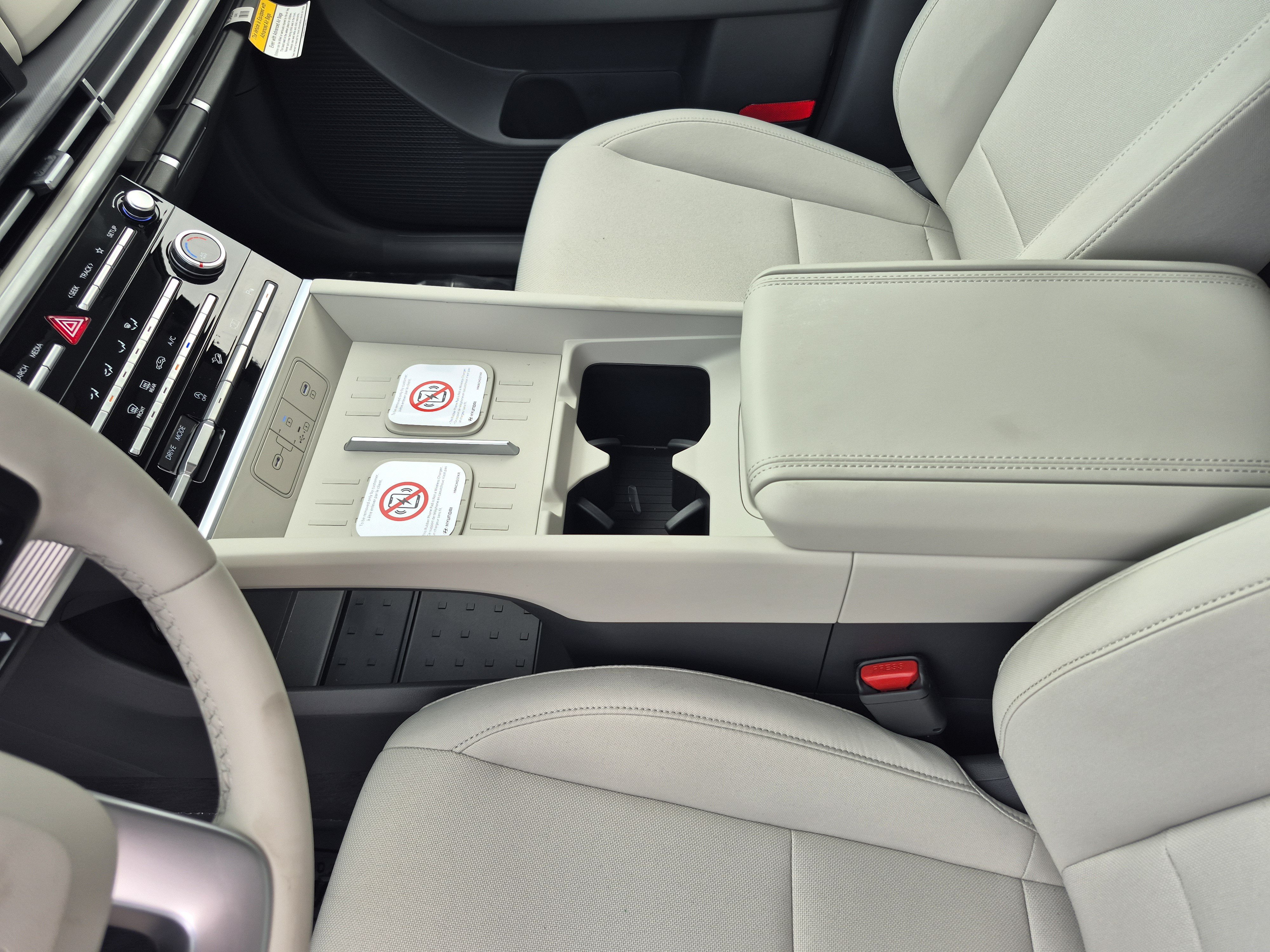 New 2027 Hyundai Santa Fe SE FWD image 24