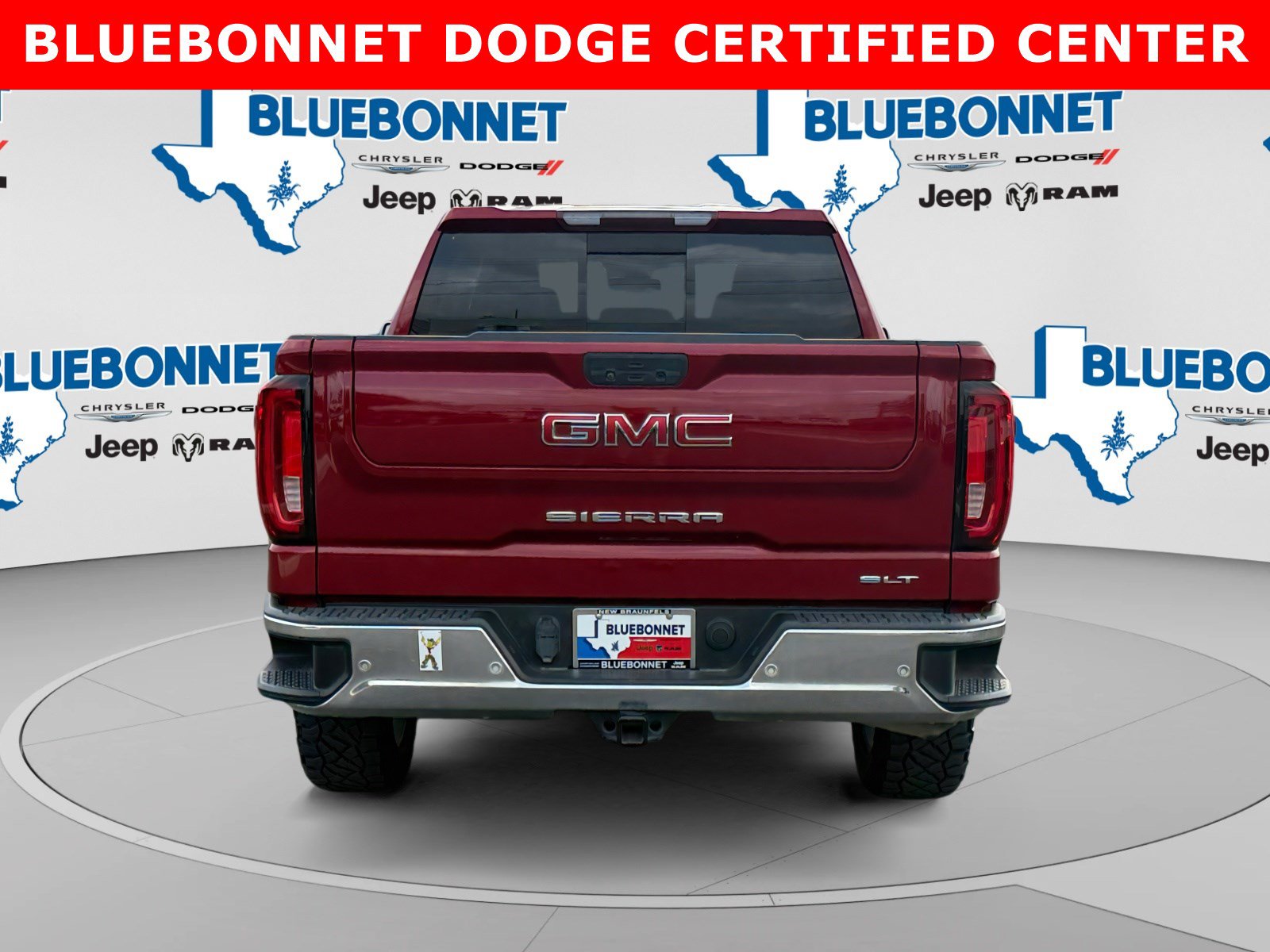 Used 2020 GMC Sierra 1500 SLT RWD image 6