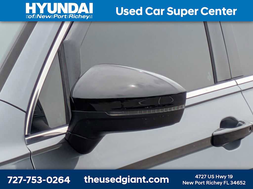Used 2018 Volkswagen Tiguan SE FWD image 11