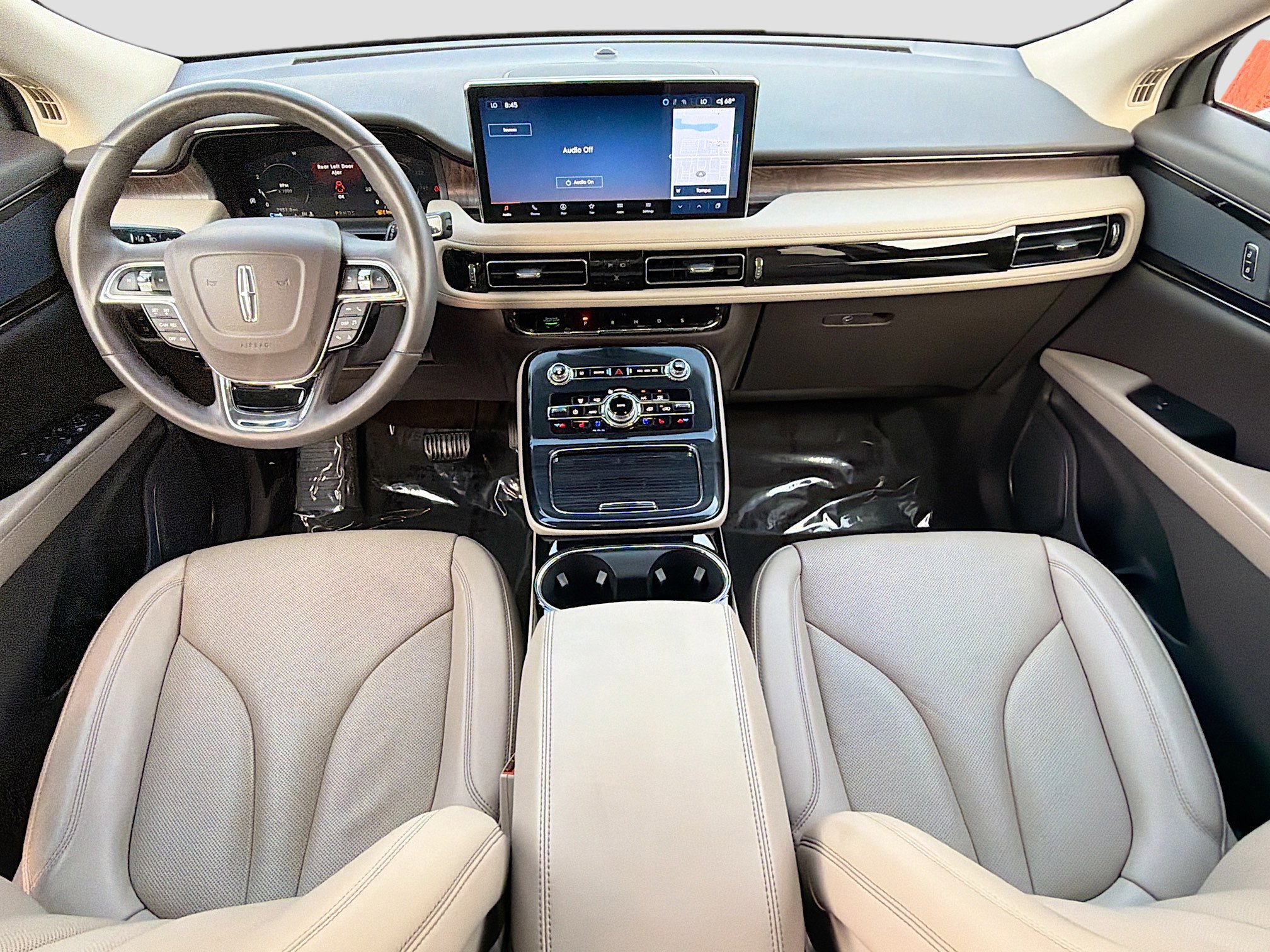 Used 2023 Lincoln Nautilus Reserve image 15