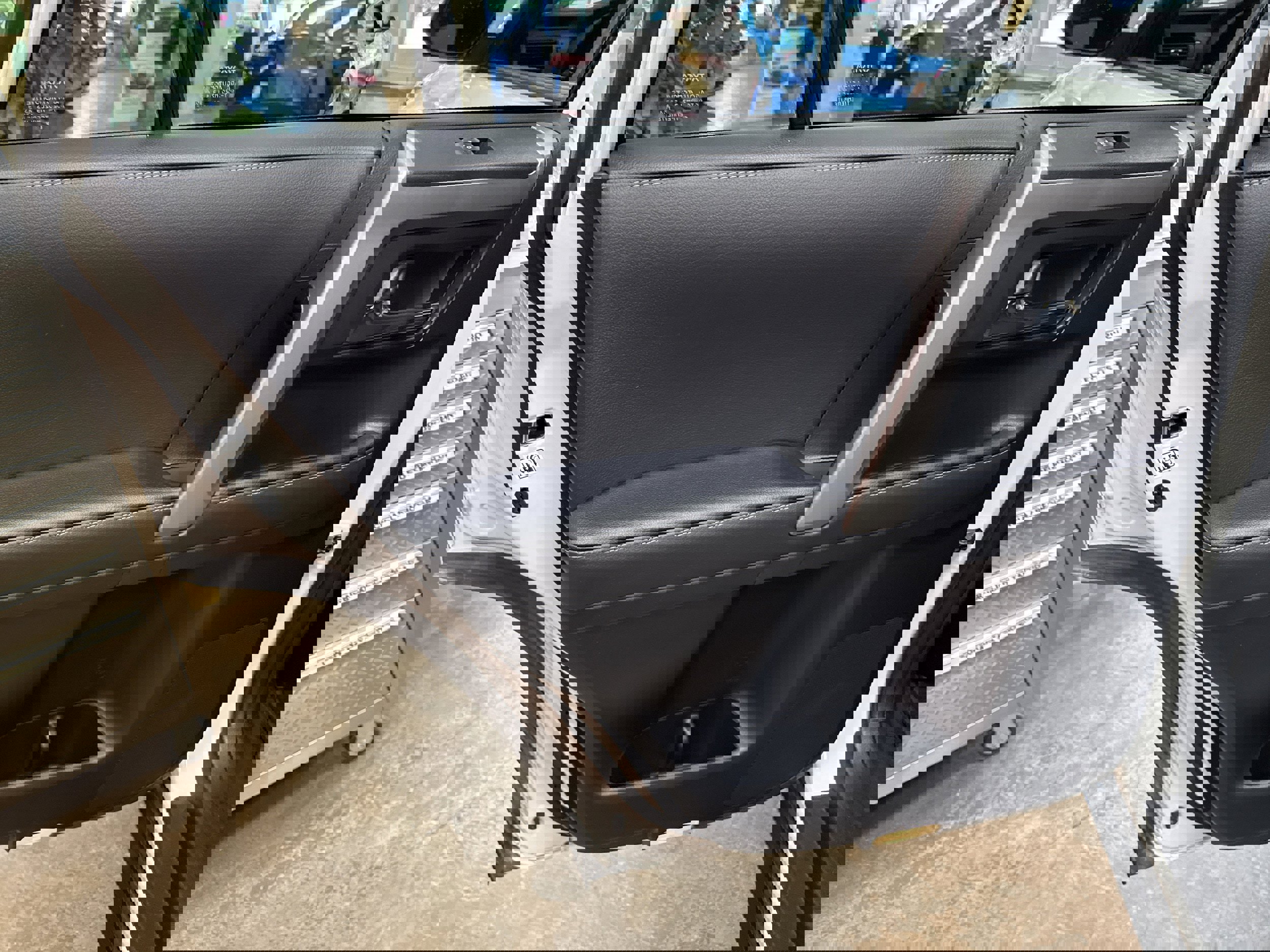 Used 2022 Toyota 4Runner SR5 Premium image 23