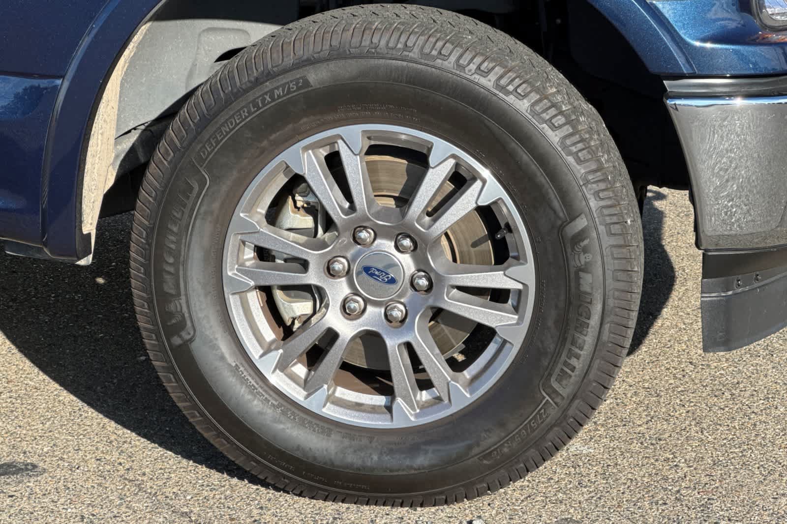 Used 2019 Ford F150 Lariat w/ Equipment Group 501A Mid AWD/4WD image 18